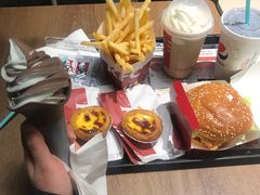 骗走狗肉后。。-肯德基(孝陵卫地铁站店)