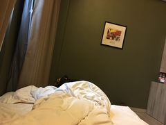 -西安大雁塔科技大学地铁站亚朵酒店