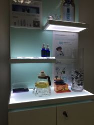-咪咪专业脱毛连锁机构
