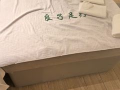 -良子足疗按摩