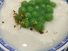 -蟹上黄·蟹黄面·江南糖水(人民广场店)