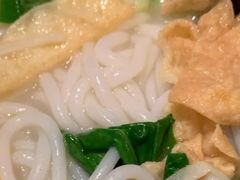 -刀小蛮半只鸡过桥米线(家乐福四元桥店)