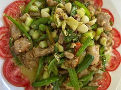 -YI PIN JU 一品居中餐厅 中国超市