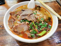 -遵义虾子张六羊肉粉(普陀路店)