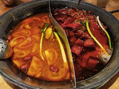 -周小明火锅(黑金冠社区店)