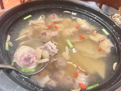 -龙悦湾酒家·八阵鱼生·渔人码头店