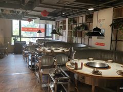 大堂-313羊庄铁锅烀羊肉·烤全羊·烧烤龙虾·团建聚餐(永德路店)