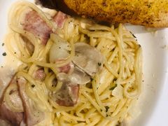 -米斯特比萨(光华桥凯德MALL天津湾店)