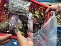 -拉威海鲜市场