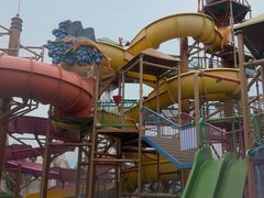 -泉城欧乐堡水上世界