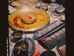 -哥老官重庆美蛙鱼头(龙湖杭州金沙天街店)