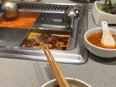 -海底捞火锅(宝龙广场夜宵主题店)