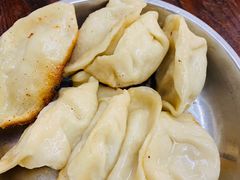 -黄阿姨锅贴大王(万航渡路店)