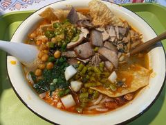 -丽丽三鲜螺蛳粉(田林路店)