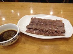 汁水酱牛肉-东北农家小院(定西路店)