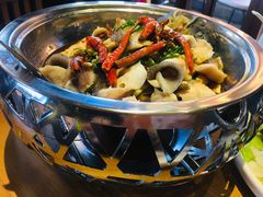 -隔壁老王·家常云南菜(花巷店)