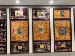 -毛泽东像章珍藏馆