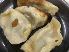 -黄阿姨锅贴大王(万航渡路店)