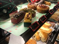 -星巴克(宝山万达店)