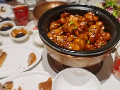 -皇城根·鲁菜济南菜·吊炉烤鸭·炒鸡鱼头(济南旗舰店)