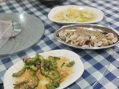 -钱大妈海鲜饭店(保利林语店)