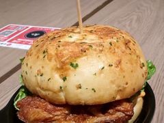 -必胜客(航洋国际店)