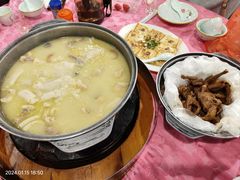 -侠成水上农庄(工业大道店)