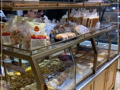 -玛尔哈巴·塔塔尔糕点(华侨小区店)
