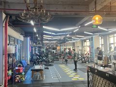 -豪思成DK健身私教连锁(凯乐国际店)
