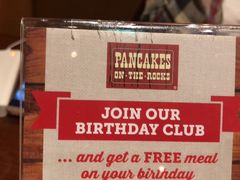 -Pancakes on the rocks(Darling Harbour)