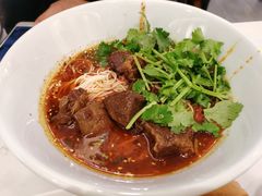 牛肉面-李与白包子铺(桐梓林店)
