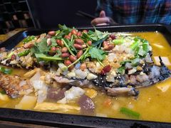 -俏巴妹烤鱼香锅(奥体店)