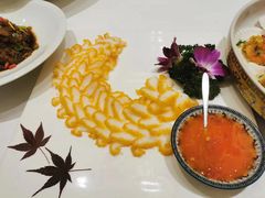 -云南荟·湖畔领宴(领事馆店)