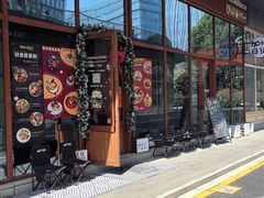 -mordew加州日记西餐&小酒馆(新天地店)