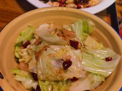 油渣手撕包菜-兔槽江湖菜·重庆璧山兔(水围店)