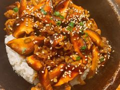 -青瓦炭韩潮烤肉(花园道店)