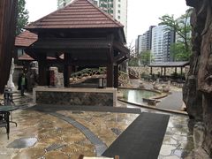 -裕龙汤泉