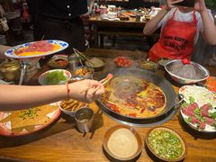 -萍姐火锅·公路夜市(武汉首店)