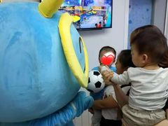 -龙格亲子游泳俱乐部(泊富中心)