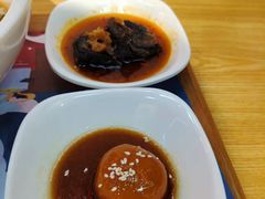 -呷佬·长沙手工米粉(金沙江路店)