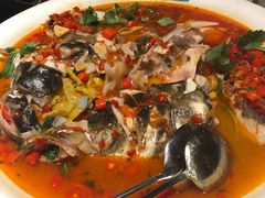 -坛宗剁椒鱼头(河西王府井店)