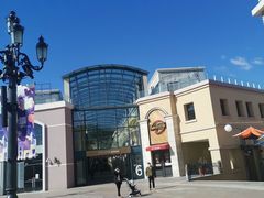 -泡泡玛特POPMART(蓝色港湾店)