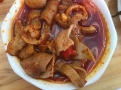 -邱芳粉店(迎宾大道旗舰店)