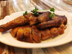 脆皮吊烧鸡-椿记烧鹅(叠彩店)