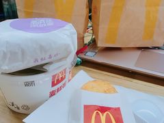 -麦当劳(轻轨曹杨路店)