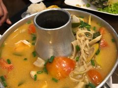 -两兄弟Song Pee Nong(2号店)