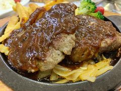 -香港新发烧腊茶餐厅(万象店)