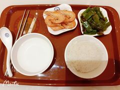 -白金汉爵大酒店-24小时餐厅
