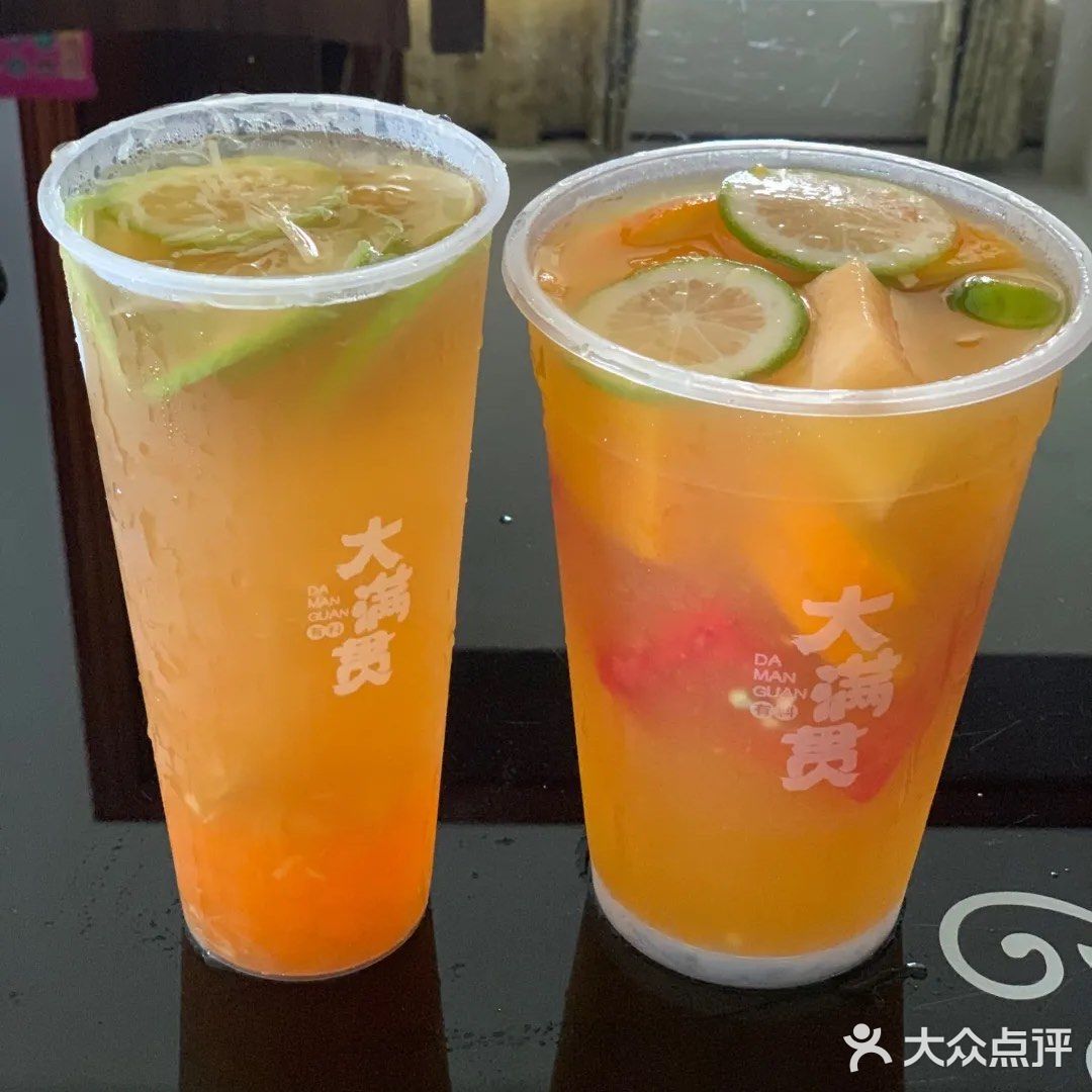 这杯霸气满桶水果茶，不要跟我抢喝啊