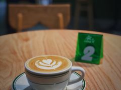 拿铁-Catch Bagel(芳草地店)